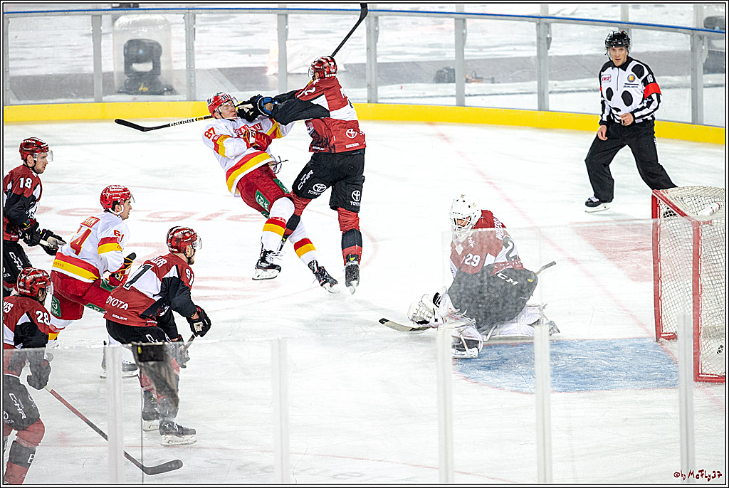 DEL Wintergame; Koelner Haie - Duesseldorfer EG; Koeln, 12.01.2019